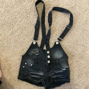 Almost Famous Short Overalls